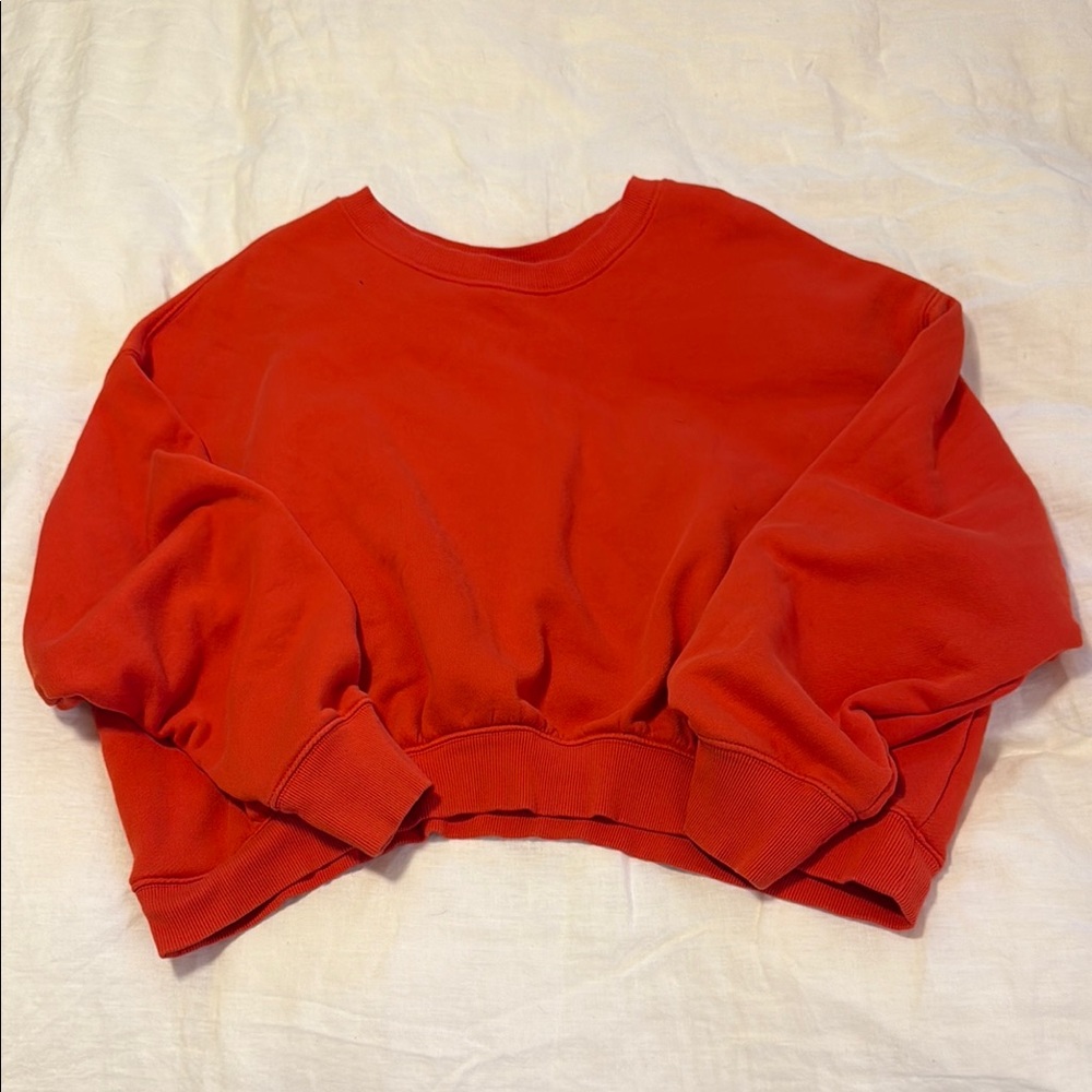 Universal Thread Red Cropped Sweatshirt